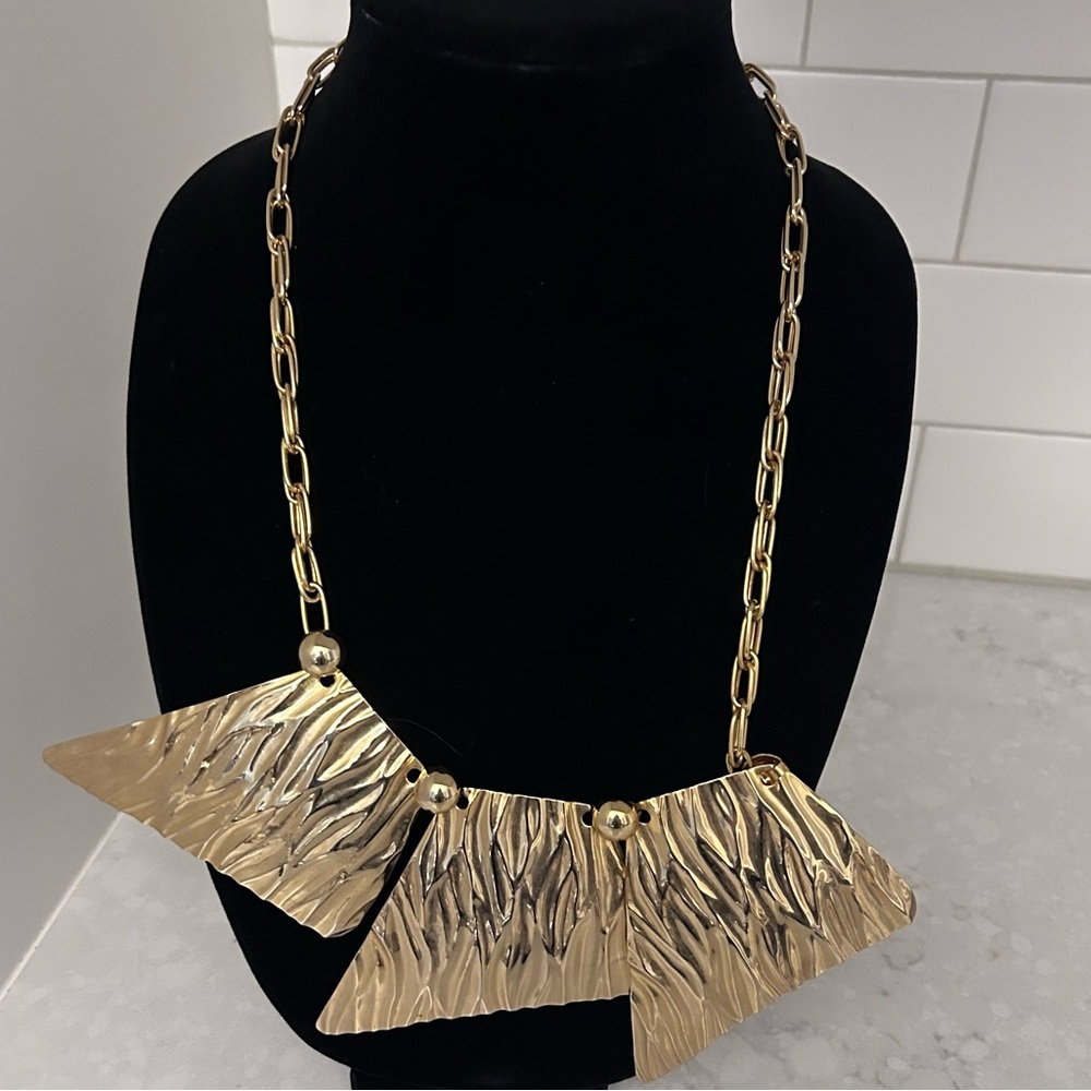 Park Lane Elegant Vintage Gold Statement Necklace